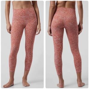 ATHLETA Women's Small Orange Salutation Stash Pocket Patterned 7/8 Legging